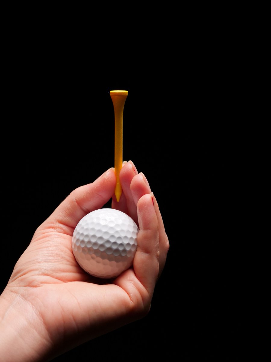 cjndj723's tweet photo. There’s a reason golfers keep chasing that feeling of one perfectly timed shot. #GolfLove #GolfSwing https://t.co/Wyjs499J1z