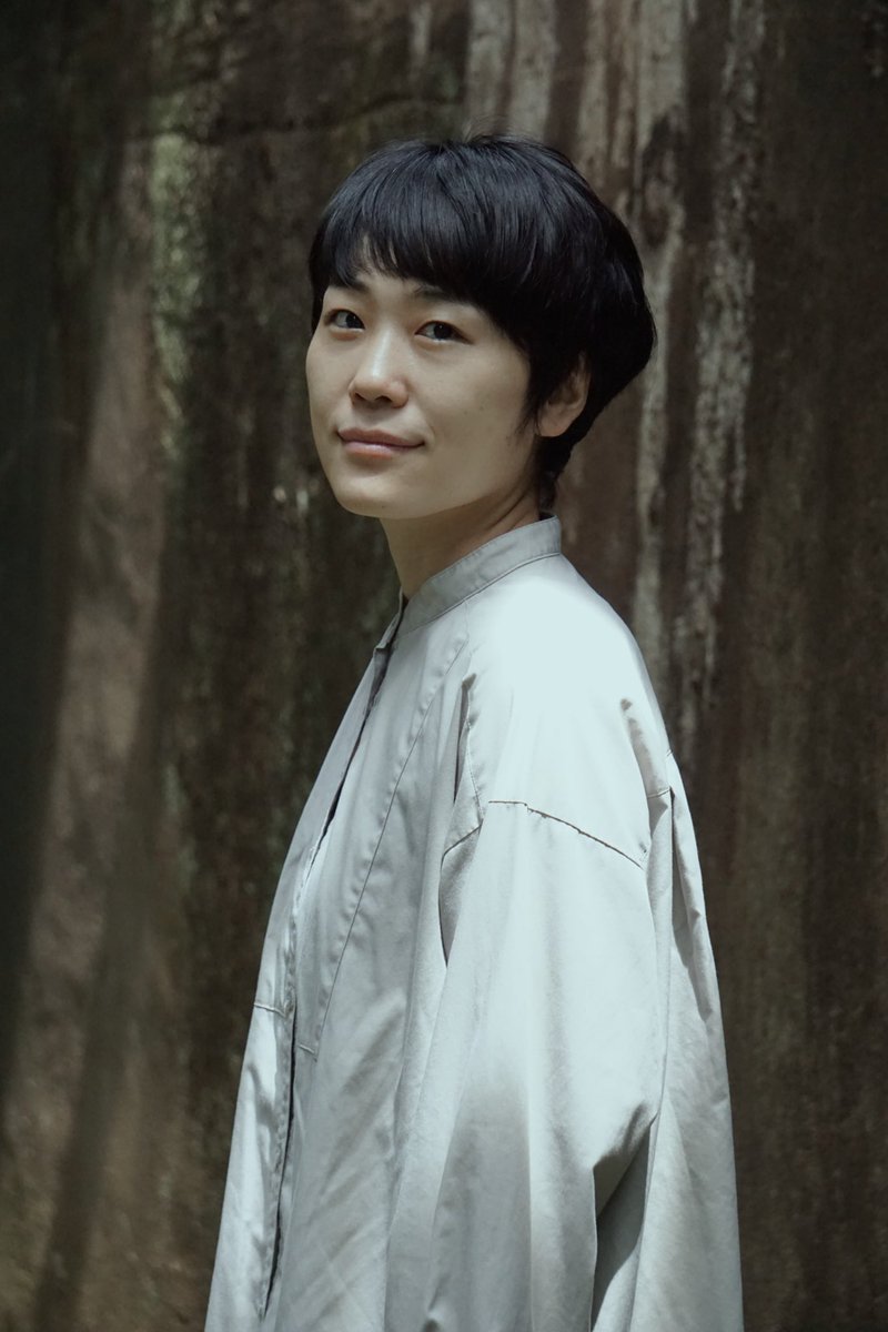 msk_chi's tweet photo. そしてチラシ写真は、主宰の宮本なつさんが撮ってくれたのですが
そのときに、宣材写真撮る？とちょっとお茶してくような感じで撮ってもらったお写真。

ありがとうなつさん

chippokeよろしくお願いします

#chippoke
#宮本なつ https://t.co/XqUTPItCD0
