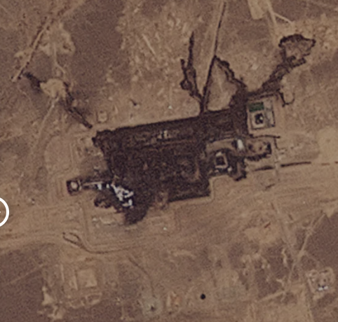 Pataramesh's tweet photo. 🔴 This is what Yemen's Ansarallah did to the Saudi East-West pipeline pumping station
(with Iranian long-range precision-strike weapons)

All the talk of Trump of middile-east Oil flowing to the markets...
➡️ Busted with a single decision to escalte

It was always just a choice https://t.co/xyRiPmW76R