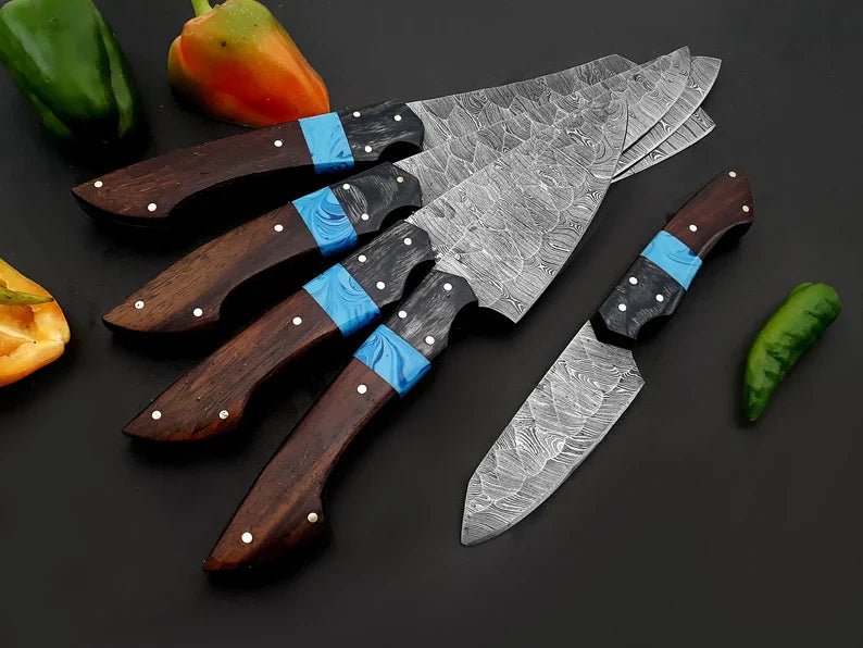 zorrmedgeworks's tweet photo. Hand-Forged 5-Piece Damascus Steel Chef Knife Set
Available for sale โ DM to order
Premium craftsmanship, razor-sharp blades & beautiful Damascus patterns โ made for serious cooking.
#giftsforher #GiftIdeas #usa #kitchenknives #cheflife #chefknife #kitchen #kitchendecor https://t.co/PVtOOUZUOt