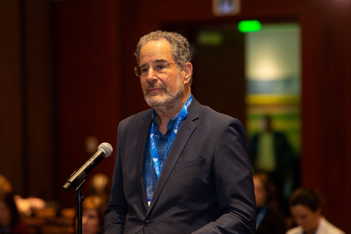 ISOQOL's tweet photo. We are deeply saddened by the passing of ISOQOL Past President Neil Aaronson. A pioneering scientist, mentor and leader, Neil helped shape the field of patient-reported outcomes and QOL research. Our thoughts are with his family, colleagues and loved ones. https://t.co/ixKZtyC0Sw