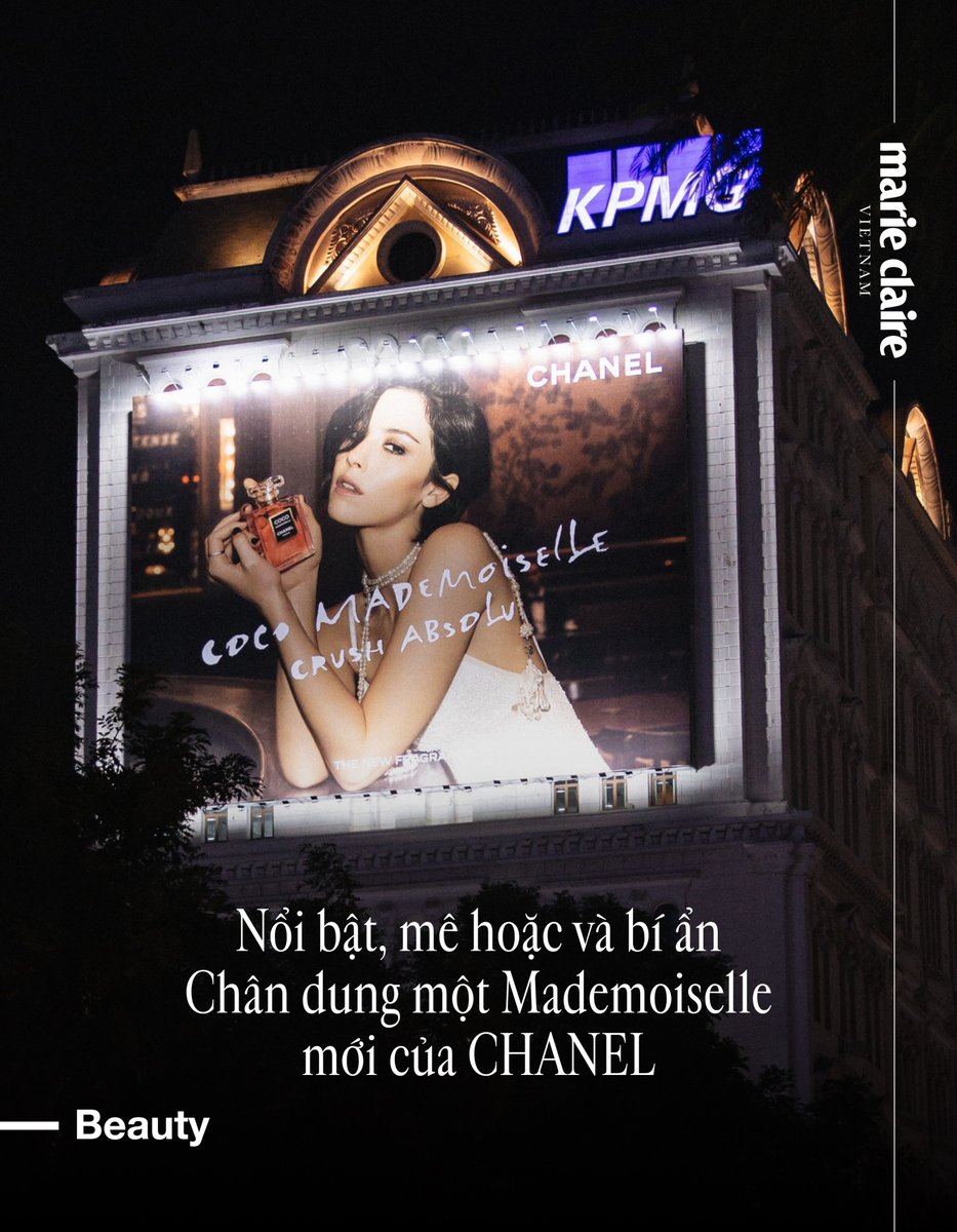 LettyGaschva's tweet photo. NỔI BẬT, MÊ HOẶC VÀ BÍ ẨN - CHÂN DUNG MỘT MADEMOISELLE MỚI CỦA CHANEL
Tiếp nối câu chuyện về người phụ nữ COCO MADEMOISELLE, COCO MADEMOISELLE CRUSH ABSOLU chính thức quay trở lại với sắc thái nồng nàn, mãnh liệt v�� gợi cảm https://t.co/1tZYFJRLo0