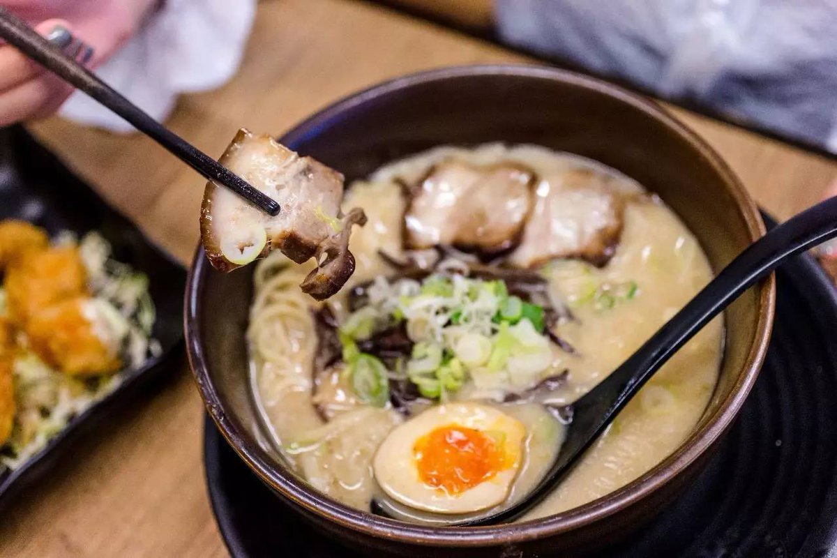 conay800681's tweet photo. Just found the best hidden ramen spot in town! Rich tonkotsu broth, perfectly chewy noodles, and soft-boiled egg that’s runny perfection. 10/10, will be back next week for sure https://t.co/7hCPYpLwiX