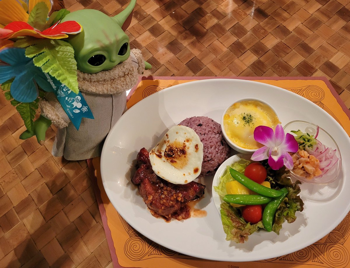risu03210402's tweet photo. 親馬鹿の戯れ言なのは承知の上なんですが

亀甲萬さんご提供のレインボールアウ🌈
グローグーﾎﾞｸﾁｬﾝを連れて行ったらそれは
それはものすごく可愛かったんです🌺

#グー撮り https://t.co/MUny1NmXtU