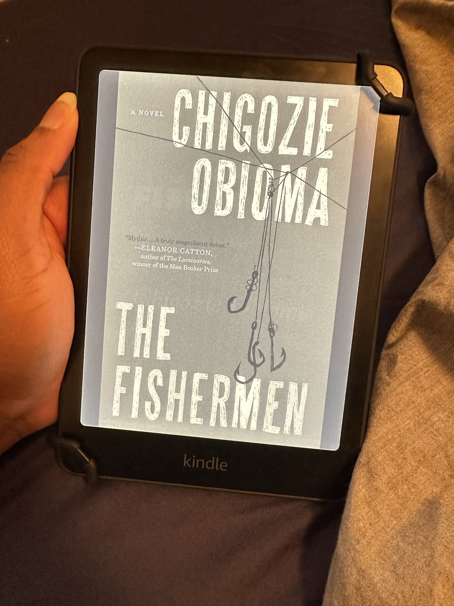 irewolede_'s tweet photo. Giving African authors another chance (I am not a fan of trauma filled books). 

People said they cried in the reviews, me I just wanted to break Ike’s head. https://t.co/ZYssX6hIL8