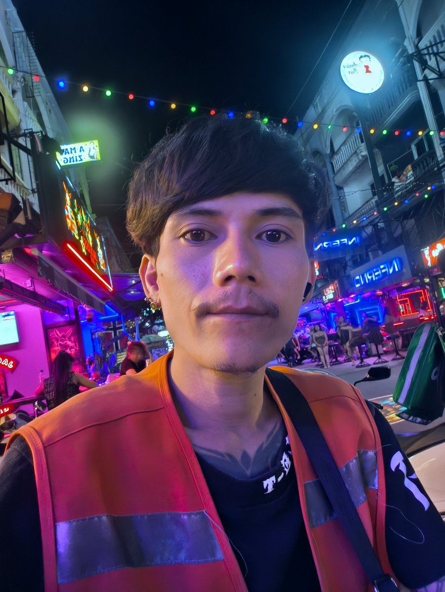 TestMobile99785's tweet photo. เงียบแท้💸 #พัทยา https://t.co/VClCSgdjzK