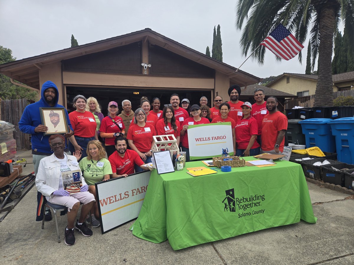 RtscHoffman's tweet photo. Over 20 volunteers including Wells Fargo joined us today on 9.11.26 to complete health and safety home repairs for an Navy  veteran widow living in Vallejo CA.   @WellsFargo @RTUSA https://t.co/Sz7BiaThSi
