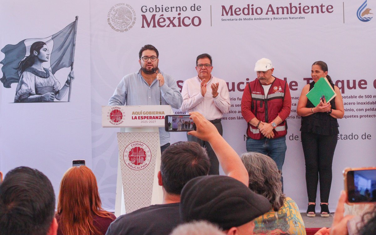 isaacsolar's tweet photo. En #CiudadBrisa dejamos una nueva #HuellaDeLaTransformación con la sustitución del Tanque de Agua Potable #Chiluca, una obra que atiende un rezago de décadas y fortalece nuestra infraestructura hidráulica para mejorar el almacenamiento, la distribución y la calidad del agua que llega a los hogares. 💧
A través del #OAPASNaucalpan, construimos infraestructura moderna y duradera que beneficiará directamente a cerca de 8 mil habitantes de San Juan Totoltepec, Ciudad Brisa y Vista del Valle, Sección Electricistas.
#AquiGobiernaLaEsperanza #Naucalpan