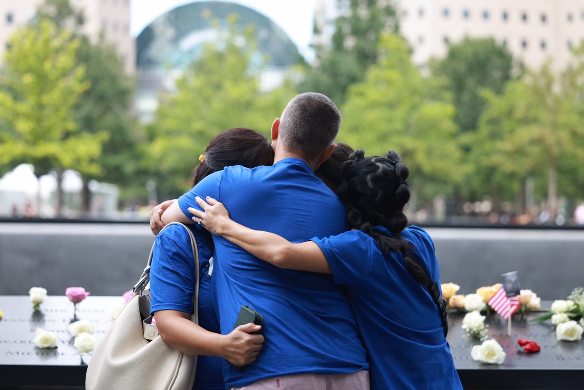 BloombergDotOrg's tweet photo. Today at the @Sept11Memorial, we honor the thousands who lost their lives in the attacks of September 11, 2001, and February 26, 1993. For 25 years, we have pledged to #NeverForget911, and it is as important as ever that we share that day's stories of loss, heroism, and resolve with new generations.