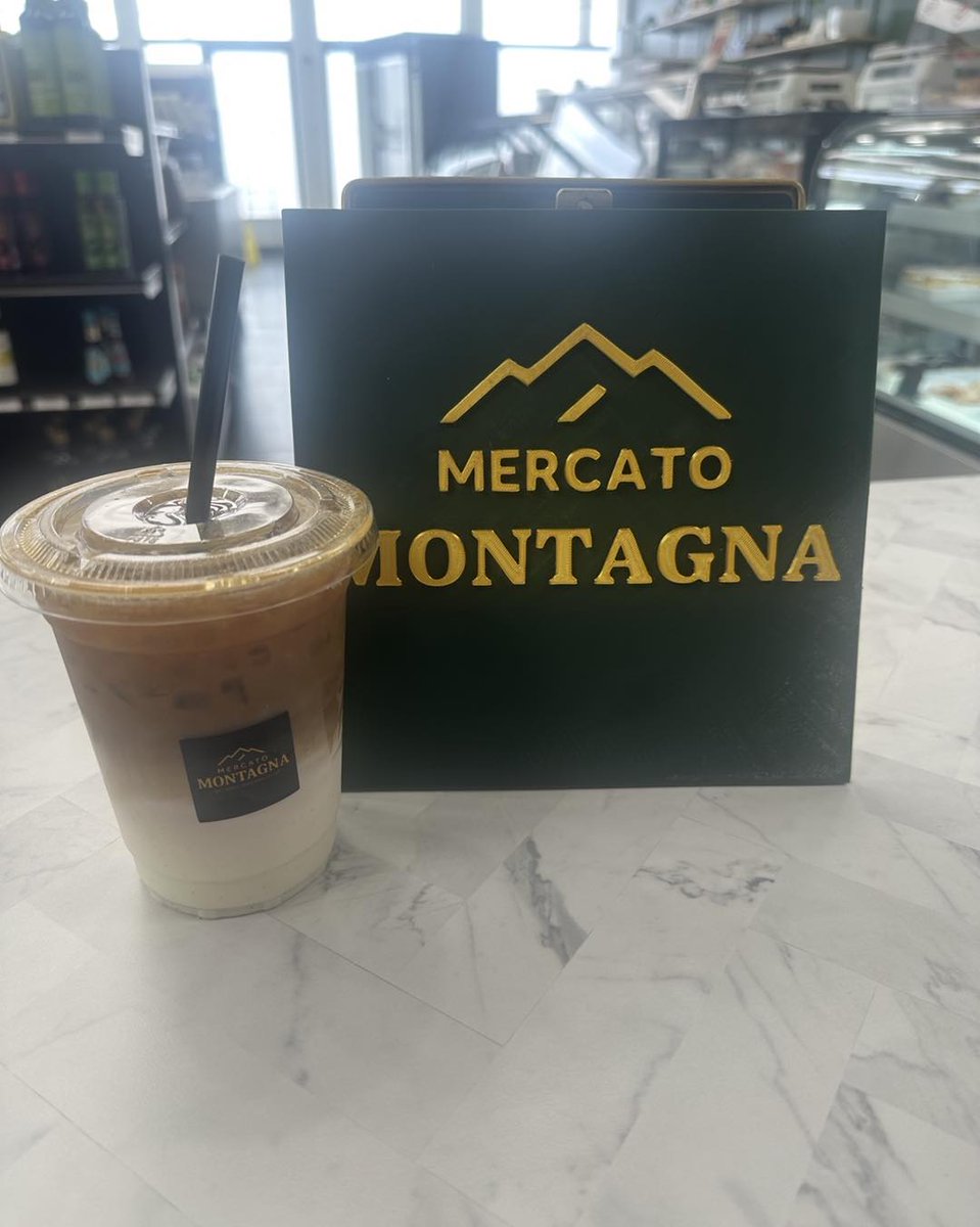 KrishnaHerewh's tweet photo. MERCATO MONTAGNA — C'EST LE JOUR! Entrez et sentez la différence. Des pâtisseries fraîchement préparées embaument l’air, des produits italiens artisanaux garnissent chaque étagère, et ce café glacé dont tout le monde raffole. Ce n’est pas juste un https://t.co/Qk13NqTpdU