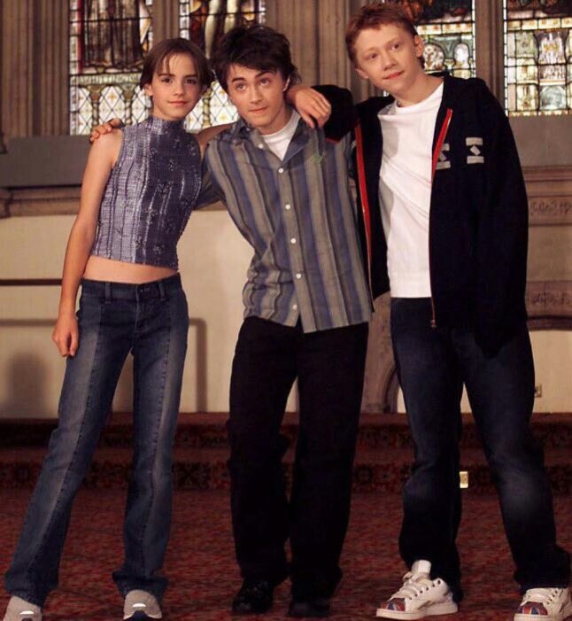 HarryPotterBrr's tweet photo. Emma, Daniel e Rupert em 2002 🥺 https://t.co/pR8G4PvYFo