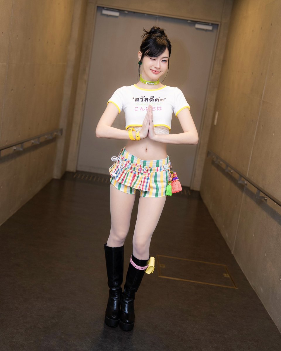 PIXXIEofficial_'s tweet photo. 🍋 ᴘɪᴍᴍᴀ ᴘɪxxɪᴇ ᴀᴛ ᴛʜᴀɪ ᴏɴ ꜰᴇꜱᴛɪᴠᴀʟ💛

#PiXXiE #Pimma_PiXXiE 
#THAIONFES
#THAIONFESxPiXXiE
#PiXXiEinJapan https://t.co/JvOxUuKyRj