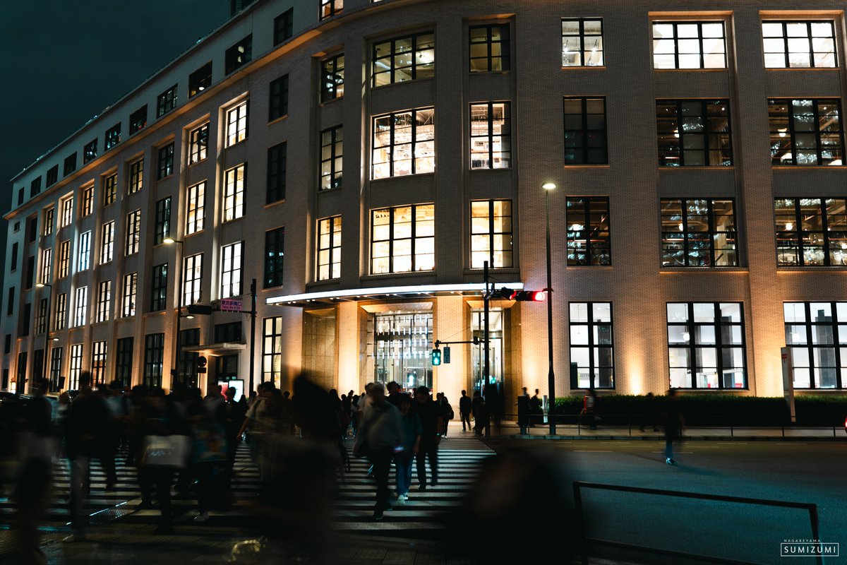 sumizumi_'s tweet photo. 金曜の夜、雨上がりの東京
#sigma35mmf14dgdn https://t.co/R2GYAFz9Pv
