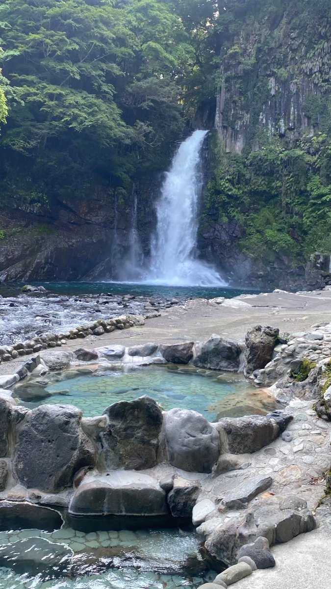 NAOTObrien's tweet photo. 先日9/8.9/9@伊豆下田セッション🏄‍♂️

サーフチーム"E,NAZUMA" は
いつだって最高👍🏄‍♂️

心の洗濯、
社会の荒波よりも自然に囲まれた海のグッドWAVEで俺達と一緒に脂肪とストレス燃やしてこうぜ🔥

サーフチーム"E,NAZUMA"随時参加者募集！気軽にDM等連絡下さい
#サーフチームイナズマ
#年齢性別垣根無し https://t.co/aRMlR9MzBc