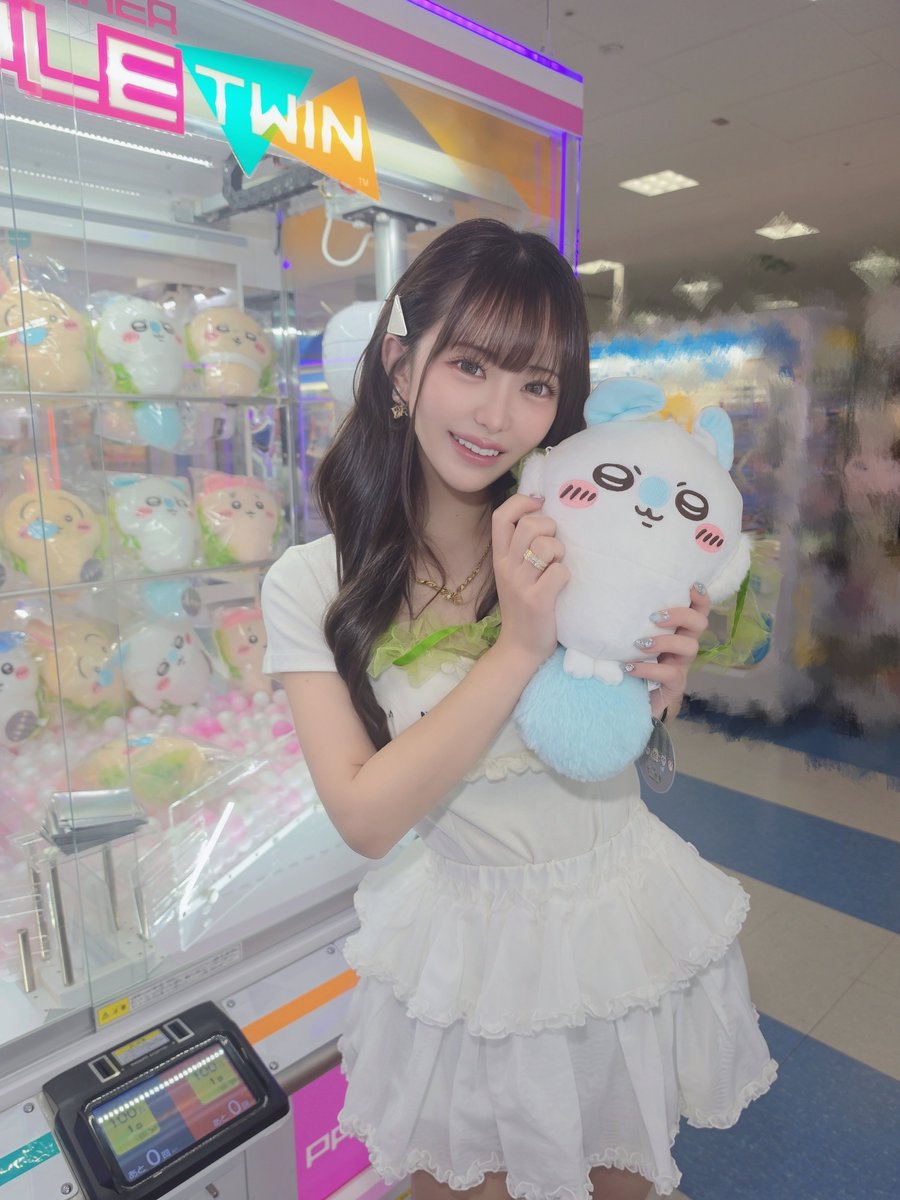 nanasenanaa's tweet photo. モモンガお迎えしてきた💜
嬉しすぎてすぐつけちゃったよ✨ https://t.co/kIp9c3MUL3