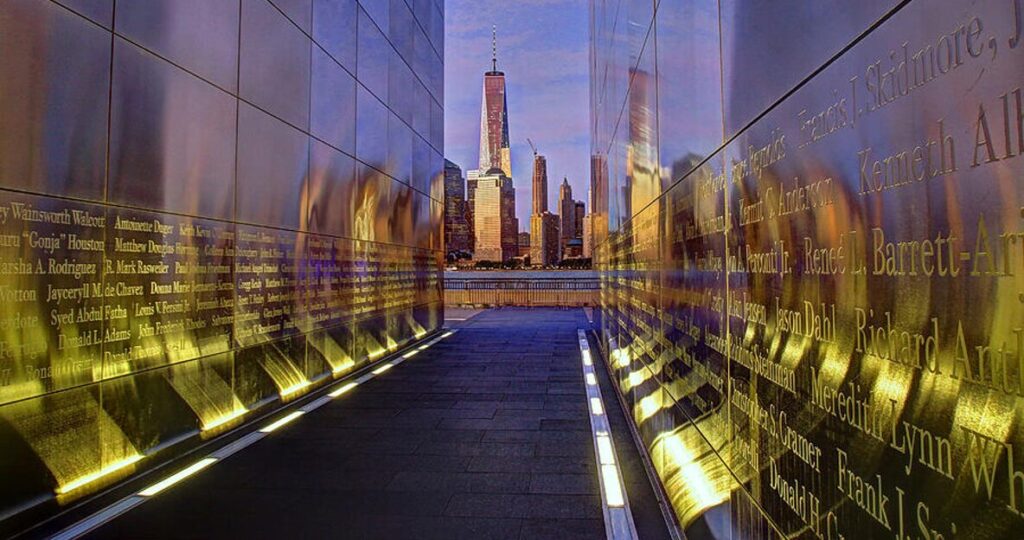 LiveReedRow's tweet photo. Today, we remember and honor the lives lost on September 11, 2001. We recognize the courage of the first responders, service members, and everyday heroes who demonstrated extraordinary strength in the face of tragedy. We will never forget. ❤️🤍💙 https://t.co/wFqLX0NKjX