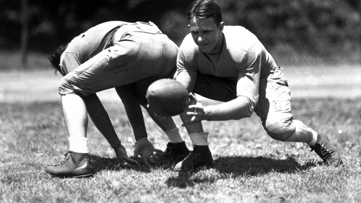 GrantRamey's tweet photo. Before becoming a Georgia Tech legend, Bobby Dodd was an 'iconoclast' multi-sport star at Tennessee.

“No Tennessee athlete has worn the Orange and White with more glory than Dodd."

🔗 https://t.co/1fHbEVgfU3 https://t.co/JXEtmJi1KG