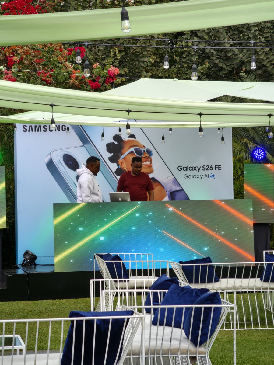 TonyMuchiri4's tweet photo. Samsung is officially launching the Galaxy S26 FE in Kenya today. #GalaxyS26FE #GalaxyAI #WelcomeToGalaxyS https://t.co/Kp65aGeCml