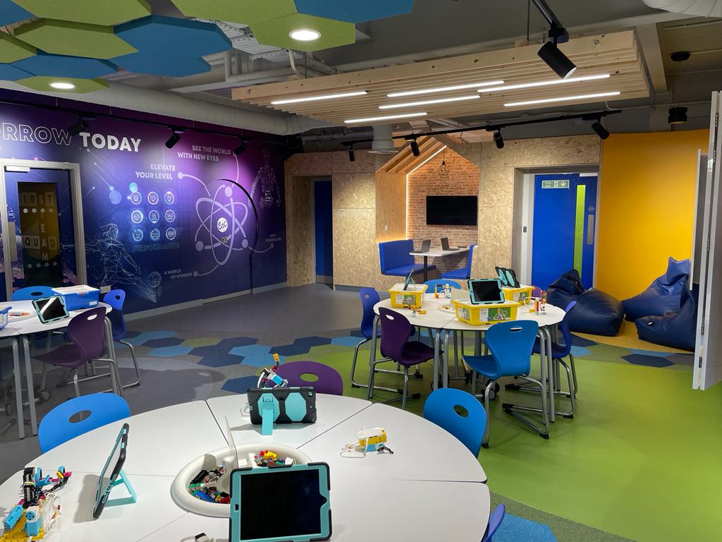 CreativeHutEdu's tweet photo. Learning Spaces Built for Impact💡

A great learning space can give young people access to opportunities they might not otherwise have.

From digital skills and STEM to coding, robotics and future careers, each space is designed around the needs of its community - with the technology, training and ongoing support to make a lasting difference.

For organisations, it’s a tangible way to turn CSR and ESG investment into a space that can be seen, used and measured over time.

🔗 Explore our Learning Spaces: https://t.co/KltFirWzBP
