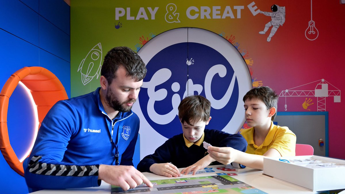 CreativeHutEdu's tweet photo. Learning Spaces Built for Impact💡

A great learning space can give young people access to opportunities they might not otherwise have.

From digital skills and STEM to coding, robotics and future careers, each space is designed around the needs of its community - with the technology, training and ongoing support to make a lasting difference.

For organisations, it’s a tangible way to turn CSR and ESG investment into a space that can be seen, used and measured over time.

🔗 Explore our Learning Spaces: https://t.co/KltFirWzBP
