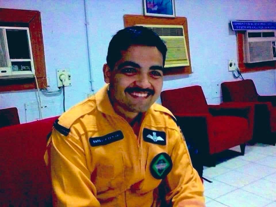 priority_n's tweet photo. Paying Homage to our #LostPilot
FLIGHT LIEUTENANT SANKALP TEWARI
142 HU @IAF_MCC
on his Balidan Diwas today.
Flt Lt Sankalp was Immortalized while serving the nation on Sept 11, 2010. #BlueSkies always #AirWarrior .
#KnowYourHeroes https://t.co/lIQpQT0gkn