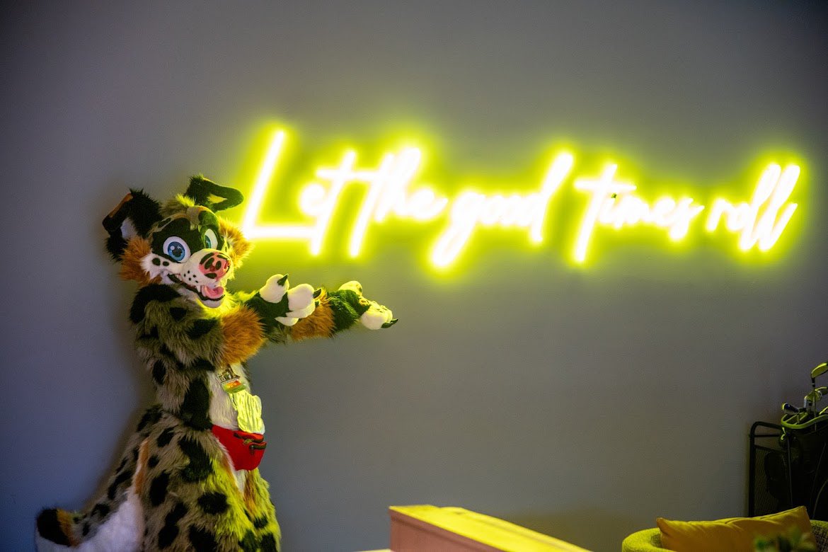 D322Mw's tweet photo. “Let the good times roll”

Huge thanks to 📸: @AscariHusky_ for the photo! 

Another huge thanks to 🪡: @MoreFurLess for bringing my baby to life! 
#megaplex #megaplex26 https://t.co/glAxaXp4C4