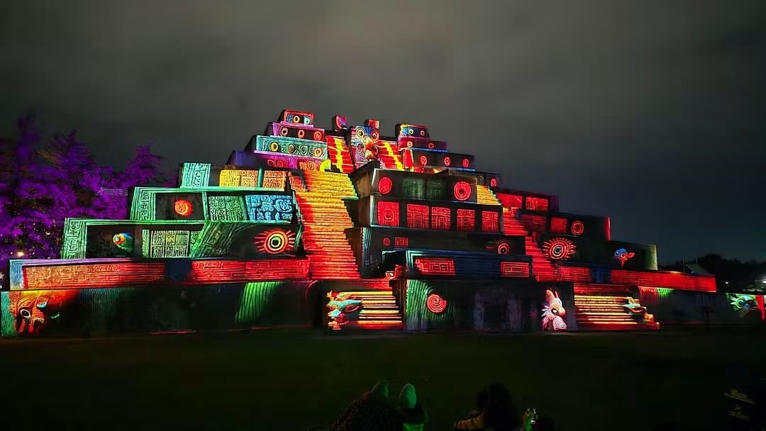 elenchufle's tweet photo. ZACULEU CONMEMORÓ 500 AÑOS DE RESISTENCIA CON ESPECTACULAR VIDEOMAPPING https://t.co/sZP4KLKiMq
