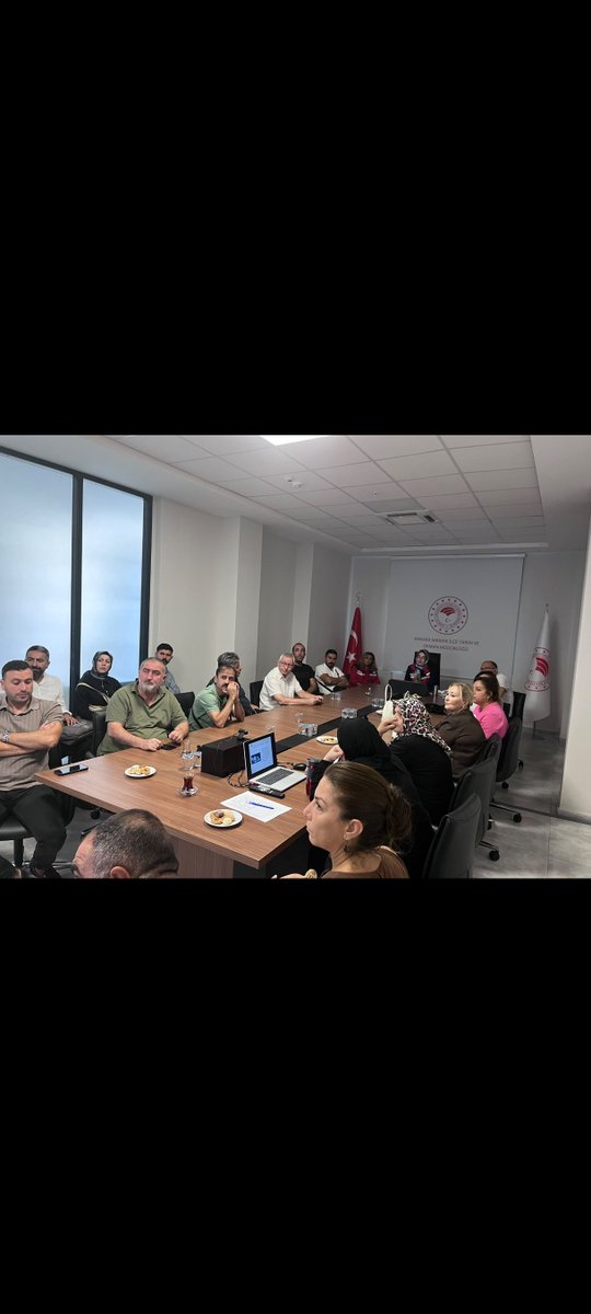 mamaktarim's tweet photo. Sektör toplantıları kapsaminda ilçe müdürlüğümüzde okul kantini işletmecilerine yönelik eğitim çalışması yapıldı. https://t.co/KisOWyu7Xg
