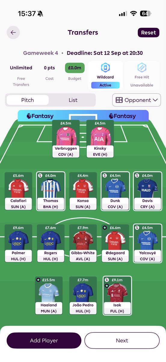 JDTavui's tweet photo. @_FPLtips Left or right? https://t.co/EZRCOd8QnT