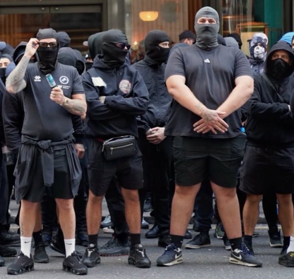 Heccles94's tweet photo. PE kit and balaclavas.
What pathetic little boys. https://t.co/Xhc8Hplrx2