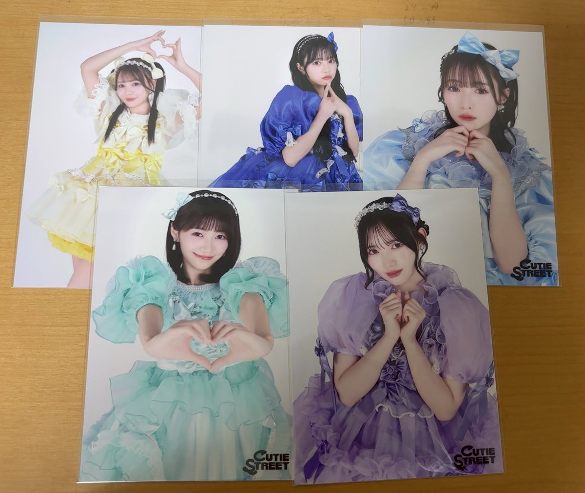 rin0nmiu_'s tweet photo. 譲)画像
求)桜庭なんでも

郵送交換希望📮

 #きゅーすと交換 https://t.co/UiSLXHsgfT