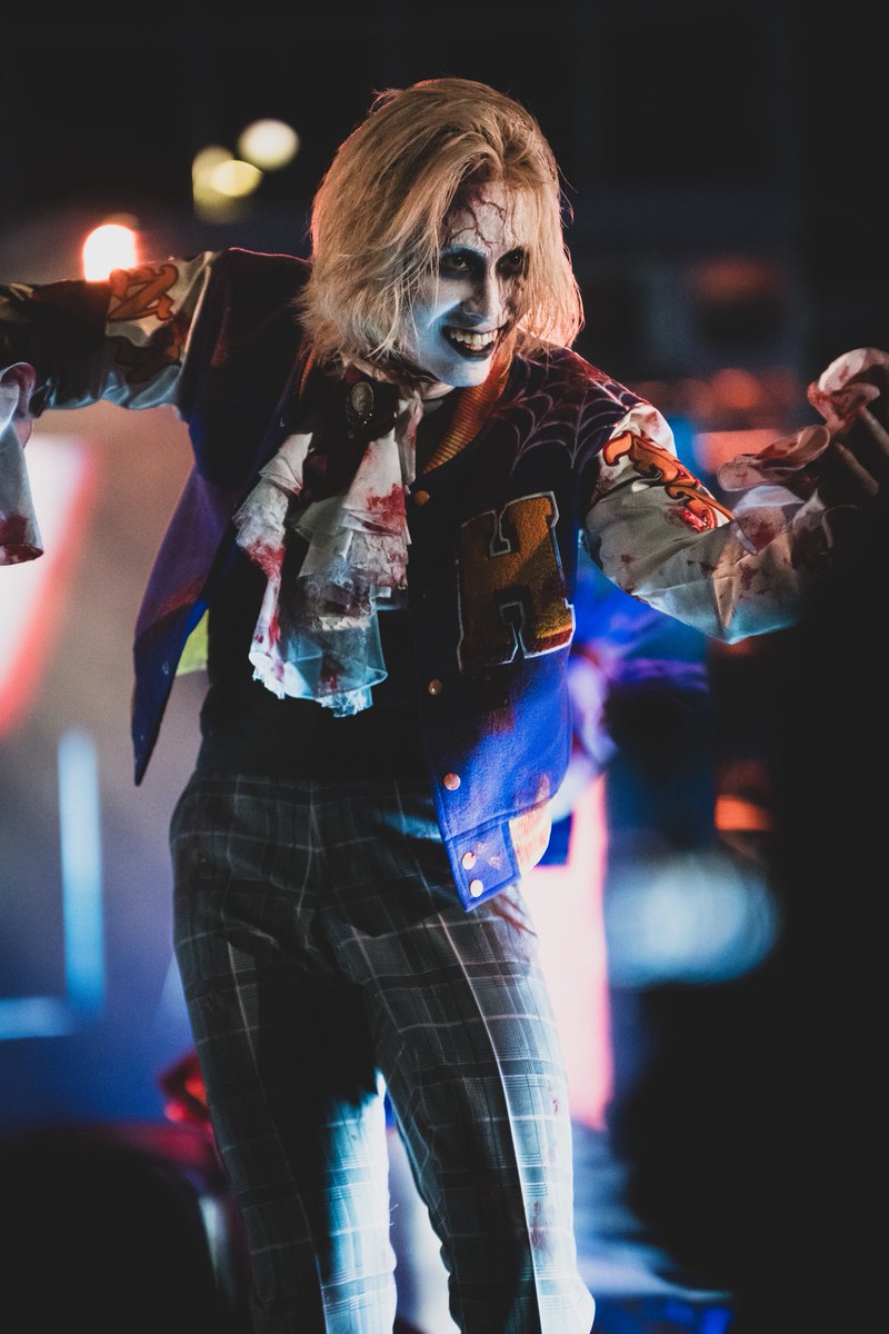 u_sss00's tweet photo. 260911(金) 20:20回
ユニバ
ハロウィーン・ホラー・ナイト・アカデミー ～絶叫の15年～

#USJファン 
#HHN2026 #ホラナイ #ハミクマ https://t.co/Hjv7IXfi7p
