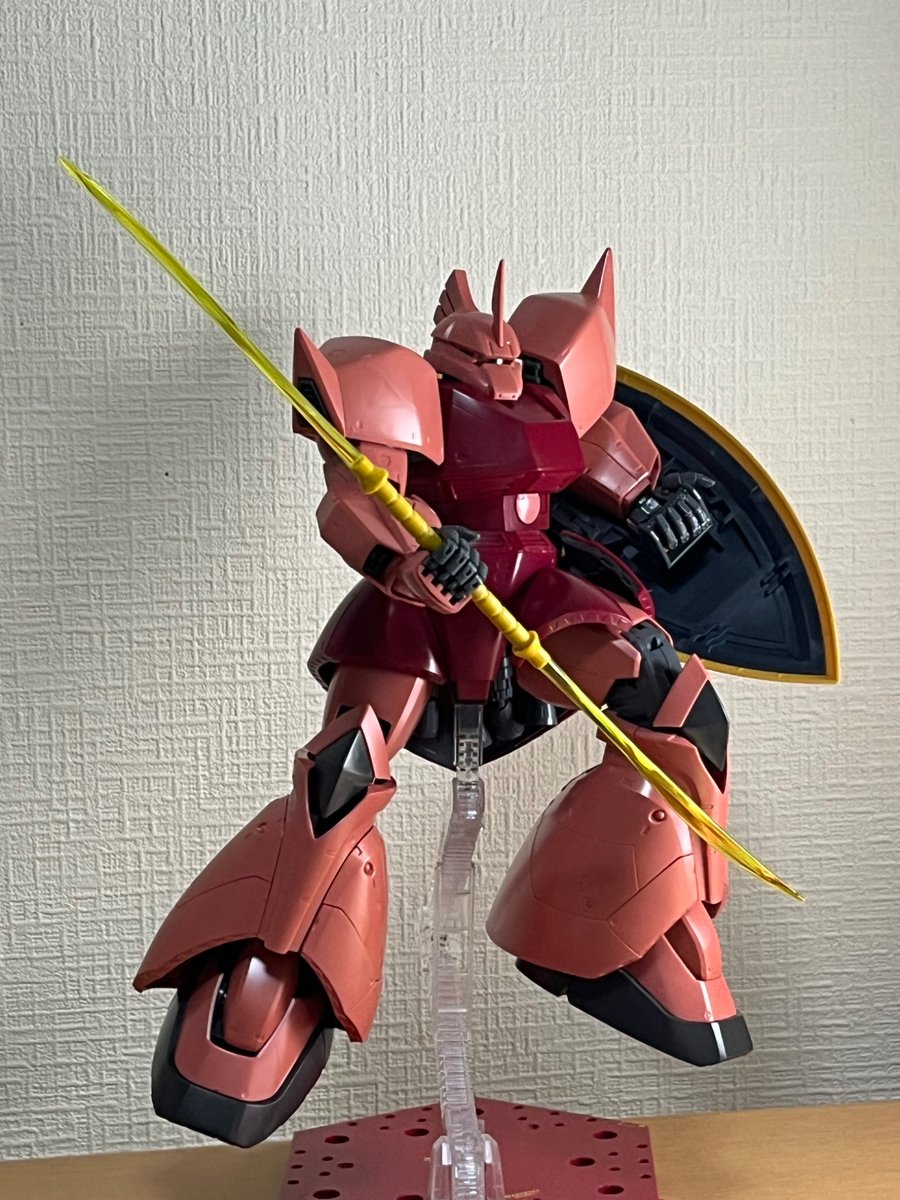 itodesukara's tweet photo. MGシャア専用ゲルググVer.2.0完成しました〜
素組みなのにめちゃくちゃ製作期間長くなってしまった…
#ガンプラ https://t.co/pXyT4HDJOX
