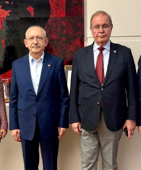ahmet_kalite's tweet photo. Bu Millet sizi Asla affetmeyecek, daha çok beklersiniz tescillenmiş hainler. https://t.co/5o7137TzmT