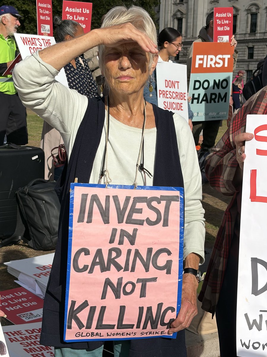 Dis_PPL_Protest's tweet photo. #NoToAD
#VoteNo 

Today outside Parliament many disabled people had a clear message: 
Assist Us To Live 
Invest in Care 
 To @andyburnham now publicly fund social care free at point of need 
Bring in a independent living service 
Improve palliative care 
Invest in Hospice care https://t.co/FzxDkUrO9v