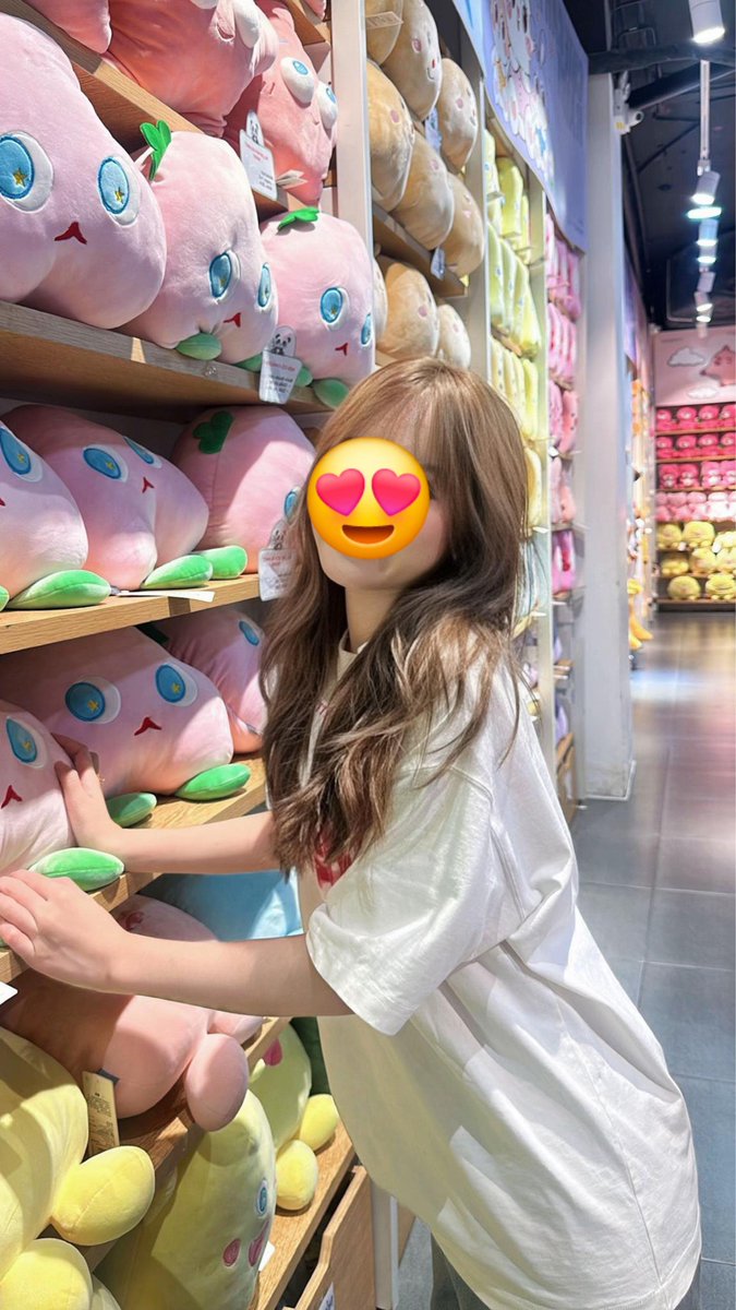 Margueriteoci4's tweet photo. 🍉🌸 วิปครีมพรีเมี่ยม เนียนนุ่มจริง
 กลิ่นวนิลาหอมๆ 🌷🍒ใช้แต่งหน้าเค้กได้ทุกแบบ ปรับแต่งได้ตามใจ เนียนนุ่มลงตัวทุกสไตล์ค่ะ ✨

#รับงานบุรีรัมย์ 📍ในเมือง
ไซด์ไลน์บุรีรัมย์ นวด~นาบจบครบที่นี่

บ้านเขียว🏡  Mookda168 https://t.co/mHaVWSCPtv