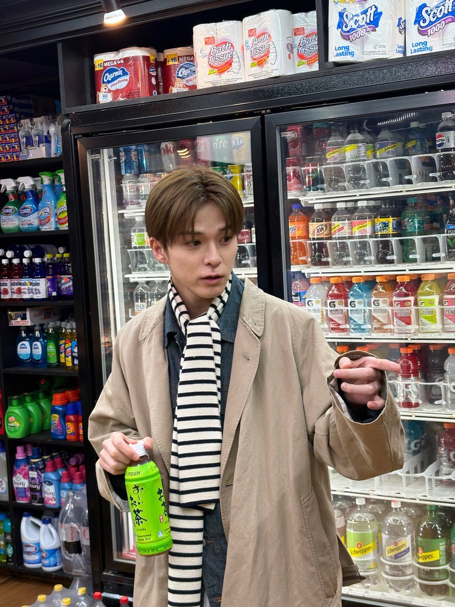 KIM_ASAHI_'s tweet photo. 홍합콤 있는 여성의 수많은 최애사진 중
4장 https://t.co/mZjB8gIVri