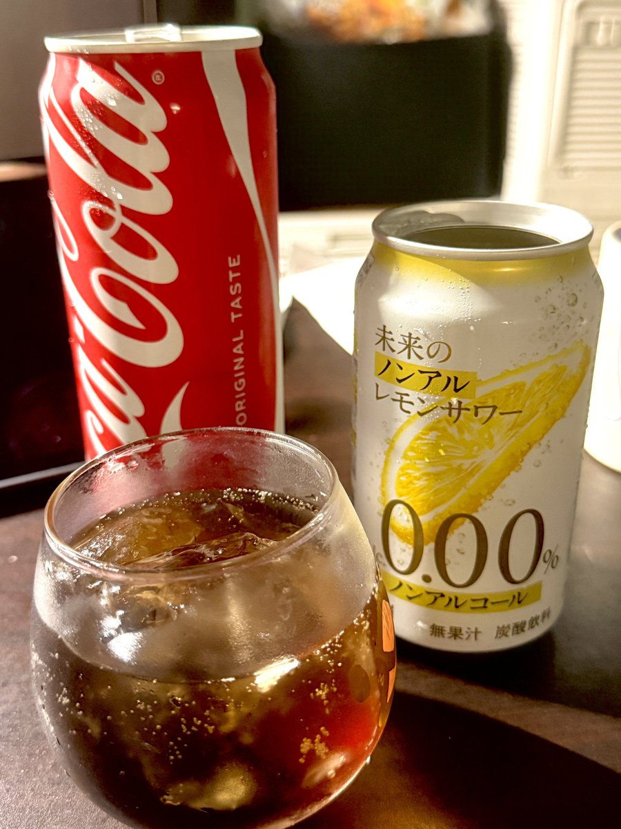 ReireiSours's tweet photo. ゲキ美味(レモンコーラだけ) https://t.co/hG6i1kqy3h