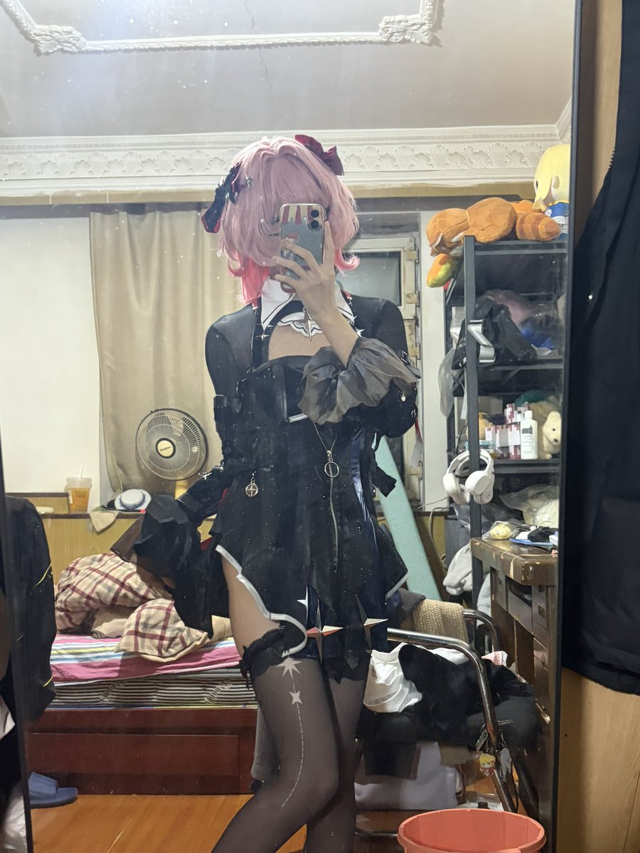 siling227's tweet photo. 臭妓女角色 https://t.co/zUsaNcFrNO