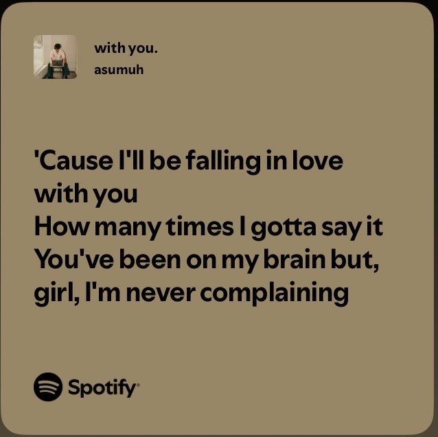 ssunsetorise's tweet photo. someone are so in love right now 🤭

#chimonac #SingChimon https://t.co/rrnHpsaio8