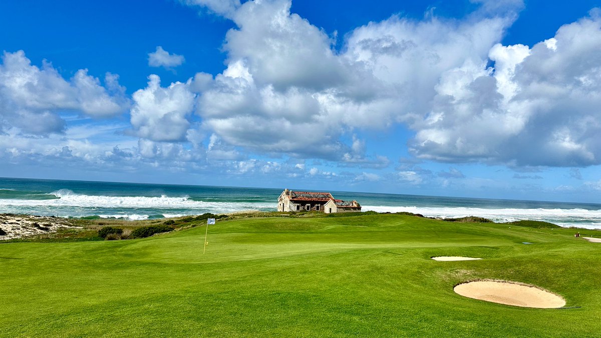 golfshake's tweet photo. Now THIS was a golf trip… 🇵🇹⛳🌊

Praia D’El Rey &amp; West Cliffs. Two courses we’d happily play again 👇 https://t.co/nhX5mVN3OB