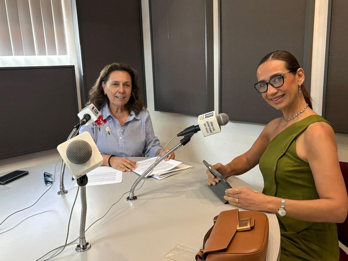 ritaburgos10's tweet photo. Un gusto participar en Radio Universidad y compartir sobre los programas de la Secretaria de Seguridad.

Seguimos impulsando acciones de prevención y construcción de paz a través del Centro Estatal de Prevención del Delito  
#JornadaPermanentePorLaPaz y #ReconectaConLaPaz. https://t.co/cn25pyWrmO