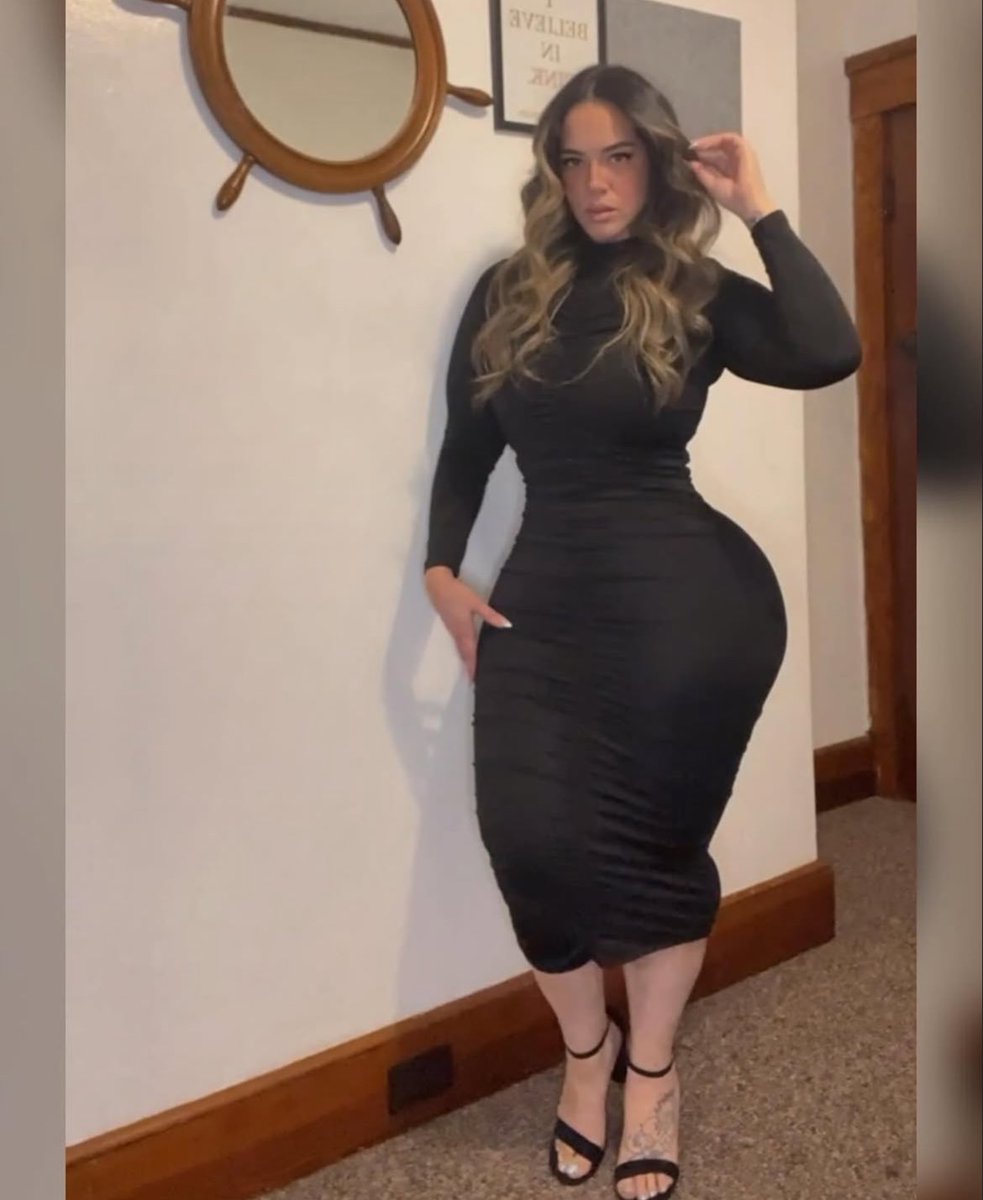 AnonGoon5r's tweet photo. Latina fuck toy made the right choice by going black 😉 #builtforbbc https://t.co/HZJDWcX7oS
