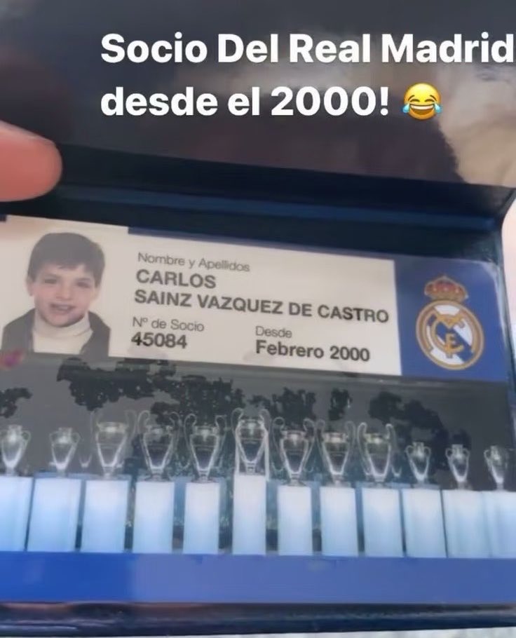 tomlinsainz's tweet photo. Sempre que eu penso nisso eu morro de rir https://t.co/QFpNMrVYhC