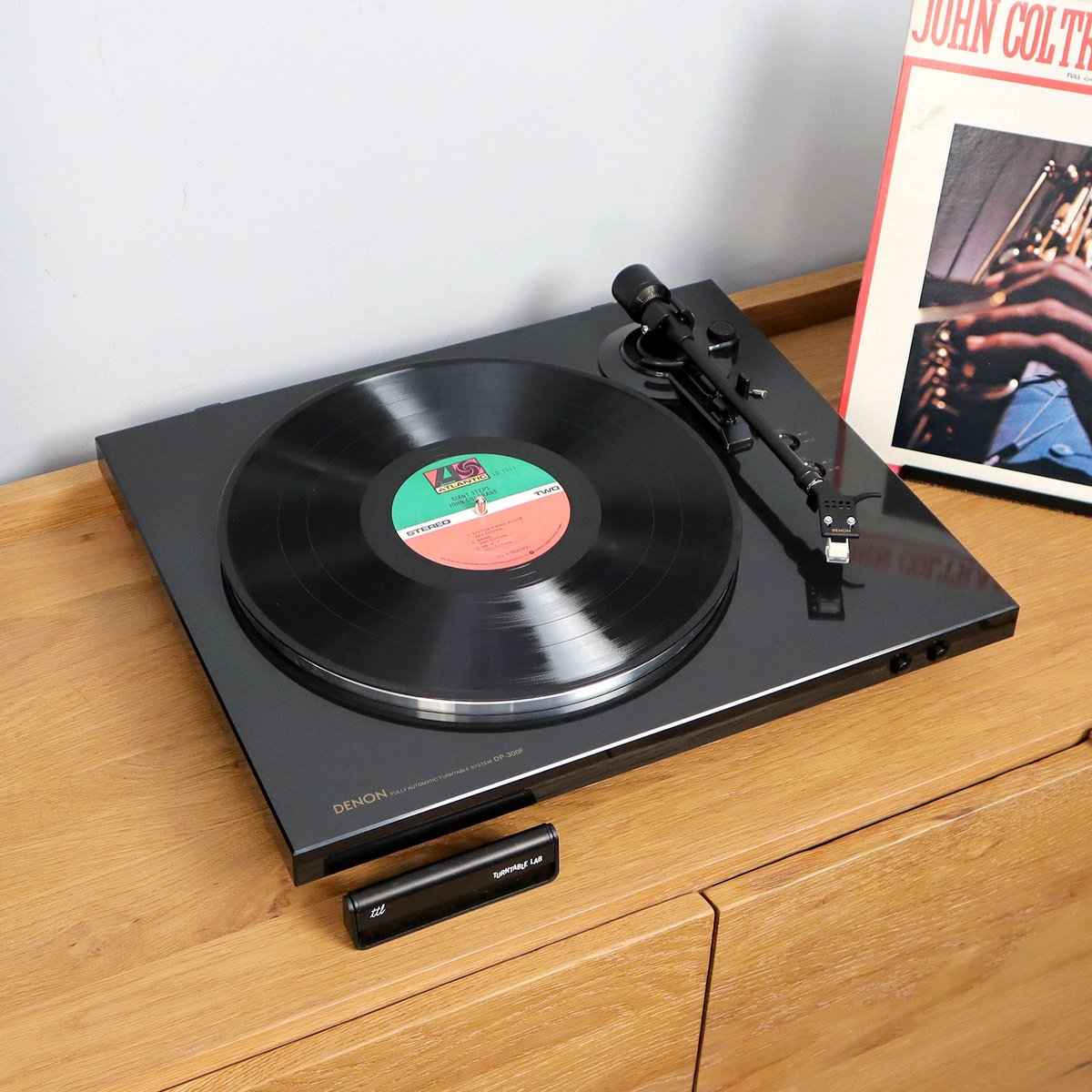 TurntableLab tweet picture