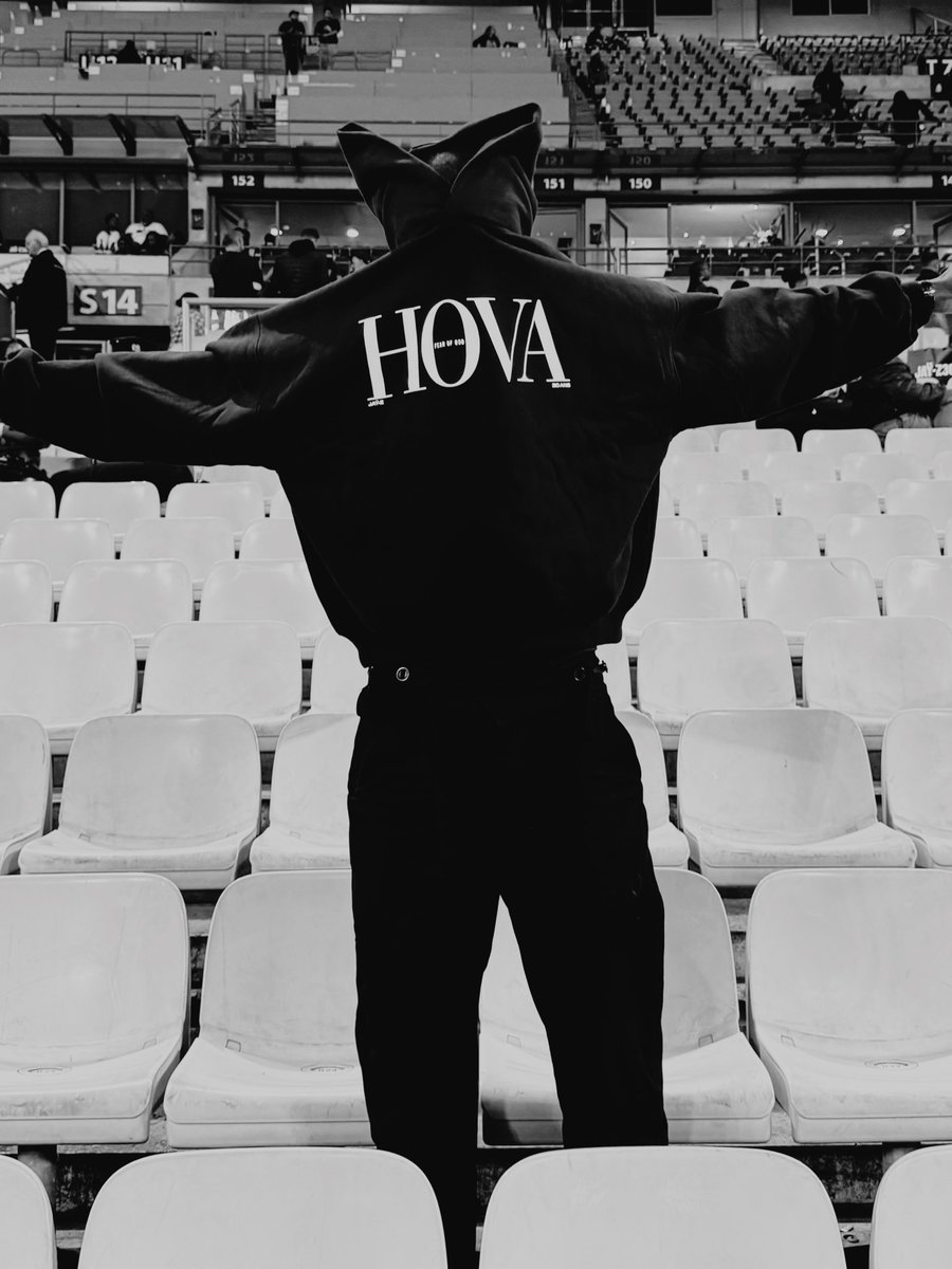 ModernNotoriety's tweet photo. Fear of God designed merch for JAY-Z's concert at Stade de France 🇫🇷 https://t.co/JidguJ3QFA