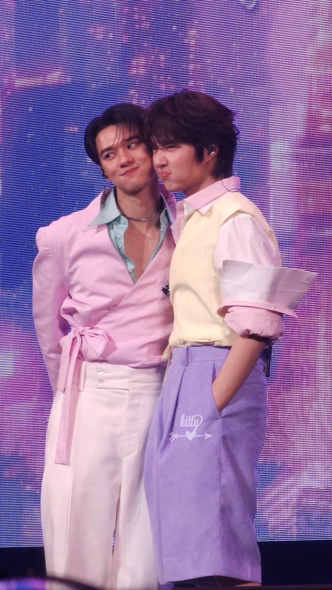 kitty__104's tweet photo. 楽しかった🫶
いつにも増してキュルキュル感が強かった2人…また明日！

#KengNamping1STFM_INJAPAN https://t.co/0BzCc5SB6K