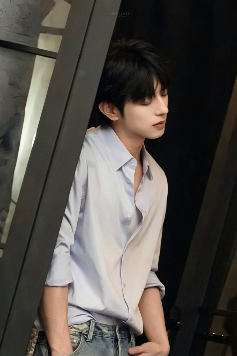 gkd_rh's tweet photo. หล่อจังคับ ˚.🎀༘⋆⋆ https://t.co/hX1w6f9sIc