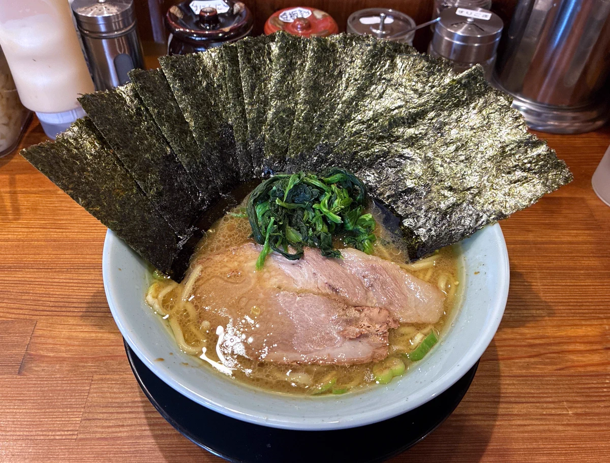 ⭐️えむ5⭐️全国の横浜家系ラーメン食べ歩き🍜1429/2806店舗(閉店