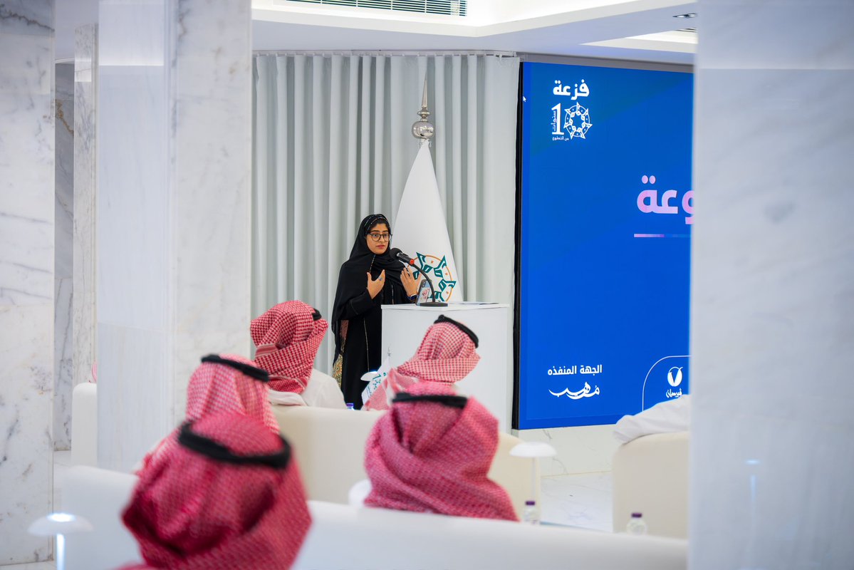 Wejdan_official's tweet photo. كيف يساهم التطوع بجعل أبعَاد الإنسان اكثر اتزاناً ؟ 

كيف التطوع يساهم في تحوّل الإنسان العادي الى اخطبوط ( انسان لايعرف العادية ) ؟ 🐙

شاركت رحلتي مع التطوع في جمعية فزعة مع جمعية فزعة التي فزعت لي بإتاحة الفرص التطوعية المثرية والمميزة . 

شكراً فزعة @Fazah_2030 https://t.co/uVu47bhBNE